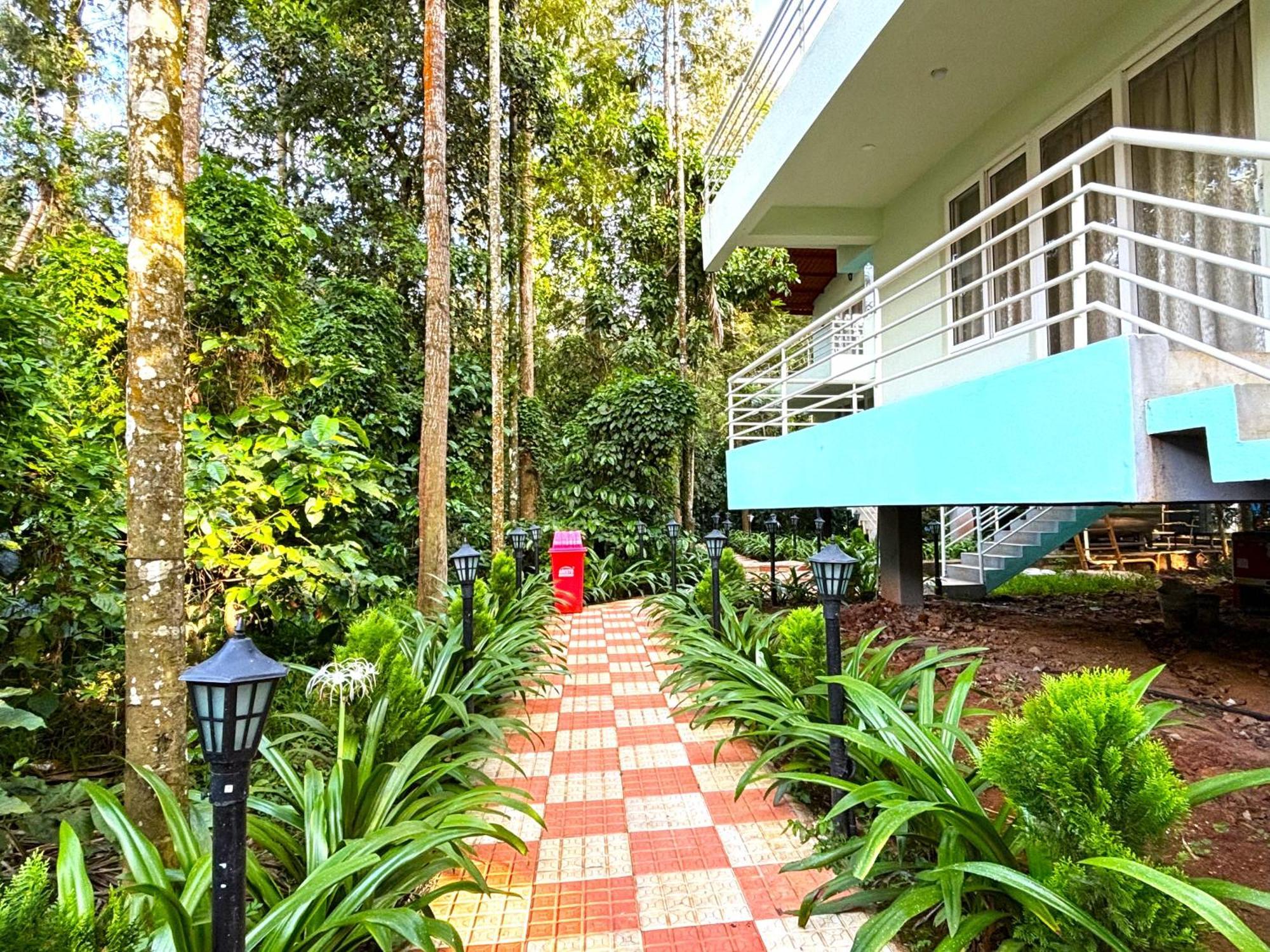 Ecstasy Tent Stay With Swimming Pool & Common Washroom Chikmagalūr المظهر الخارجي الصورة