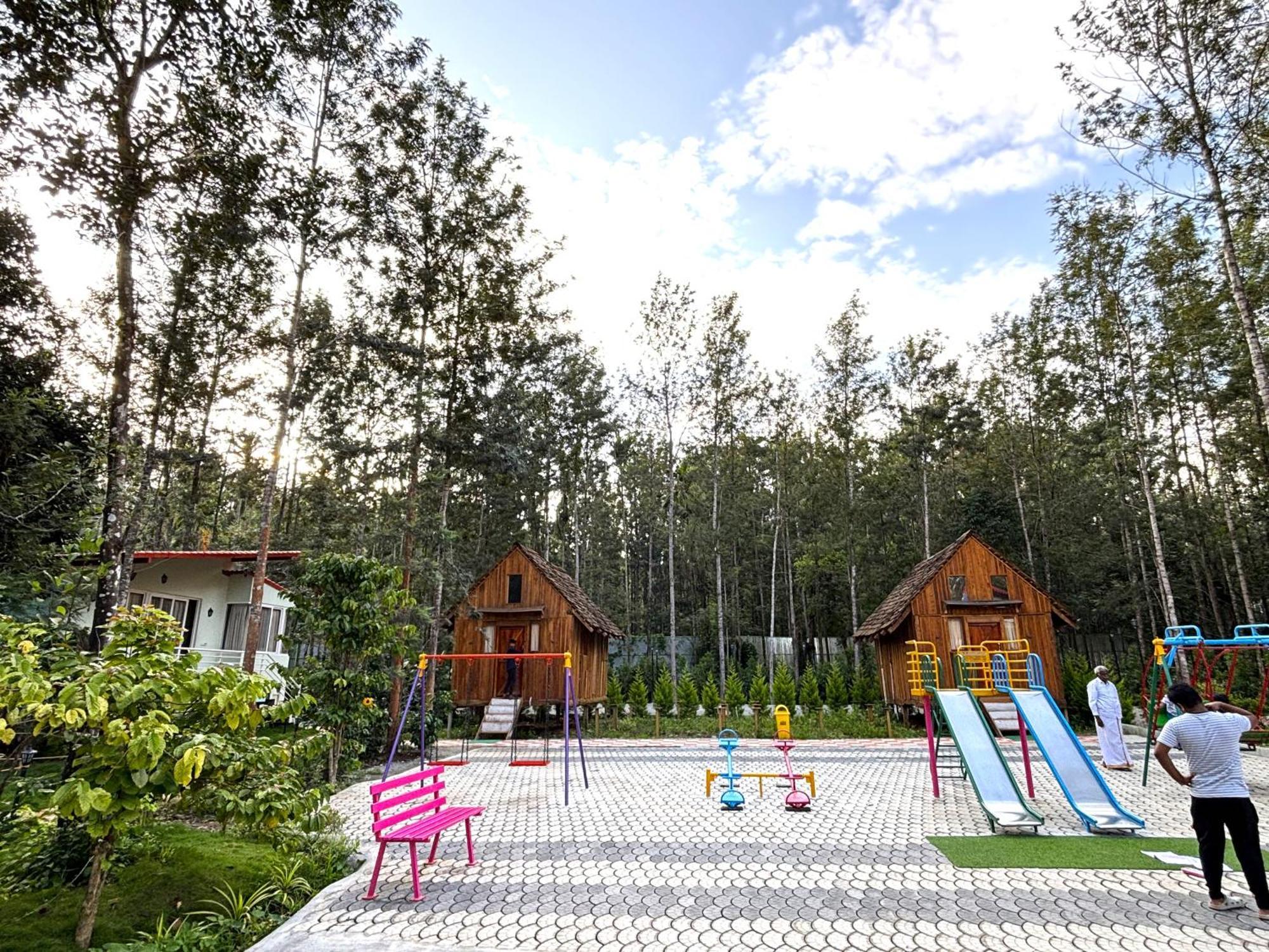 Ecstasy Tent Stay With Swimming Pool & Common Washroom Chikmagalūr المظهر الخارجي الصورة